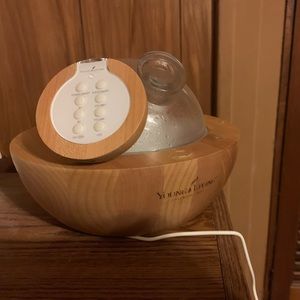 Full size Aria ultrasonic essential oil diffuser